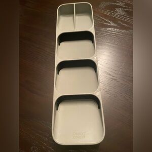 Joseph Joseph Silverware Organizer
